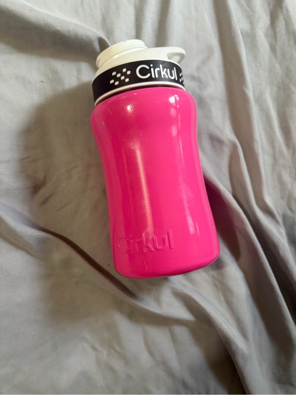 Cirkul Hot Pink Water Bottle with White Lid Pre-Owned